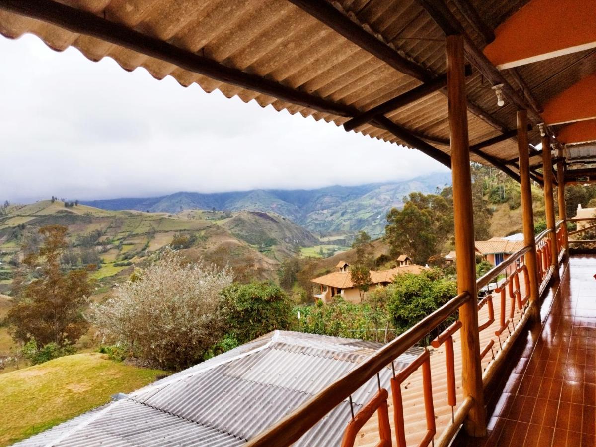 Hostal Taita Cristobal Isinlivi Exterior foto